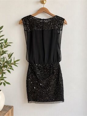 AQUA Black Sequin Chiffon Blouson Mini Dress Size 0 NWOT